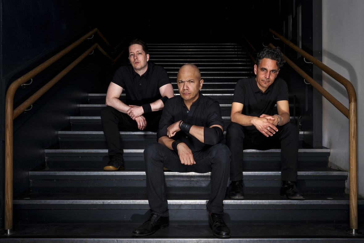 Danko Jones: trio canadense volta a São Paulo com turnê do álbum Leo Rising
