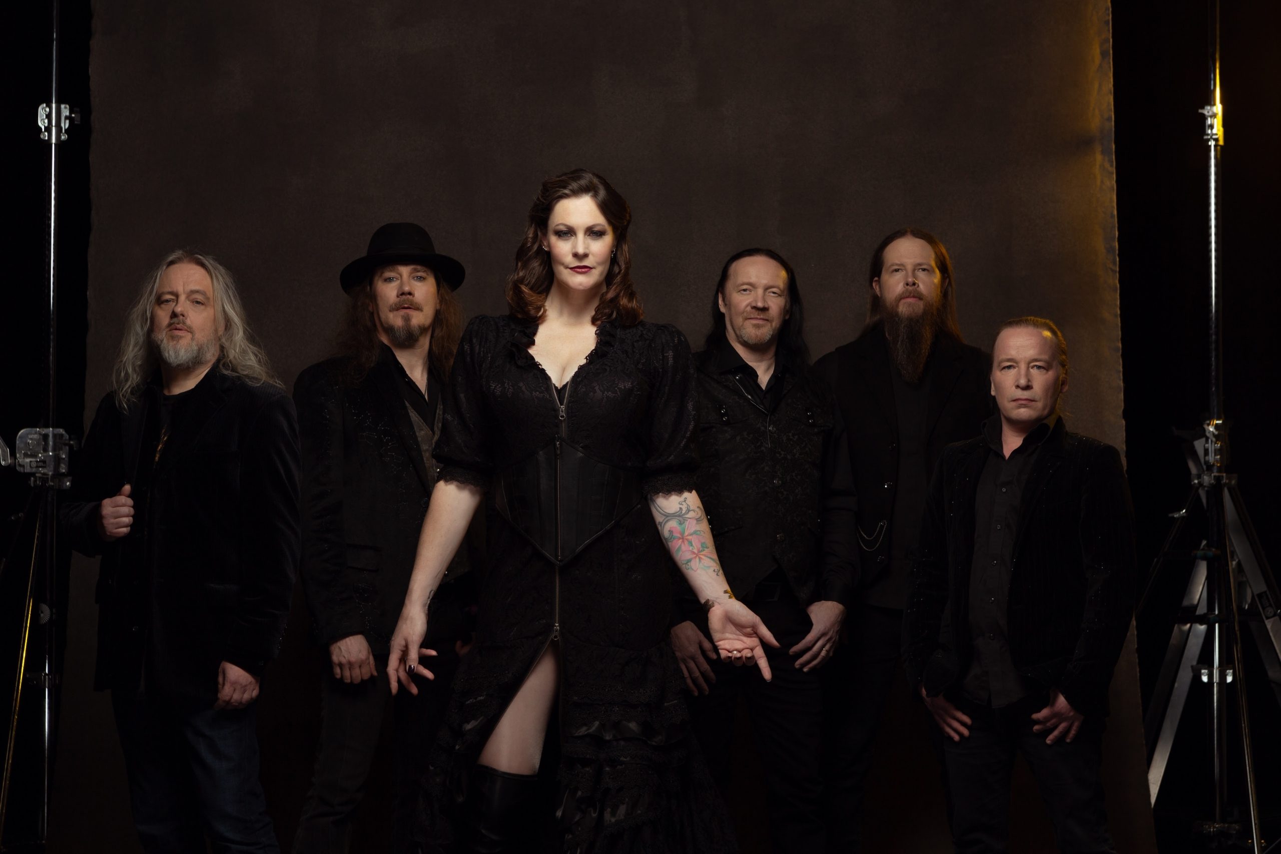 Nightwish celebra 30 anos de metal sinfônico com o álbum comemorativo “The Greatest 30 Years On Earth”